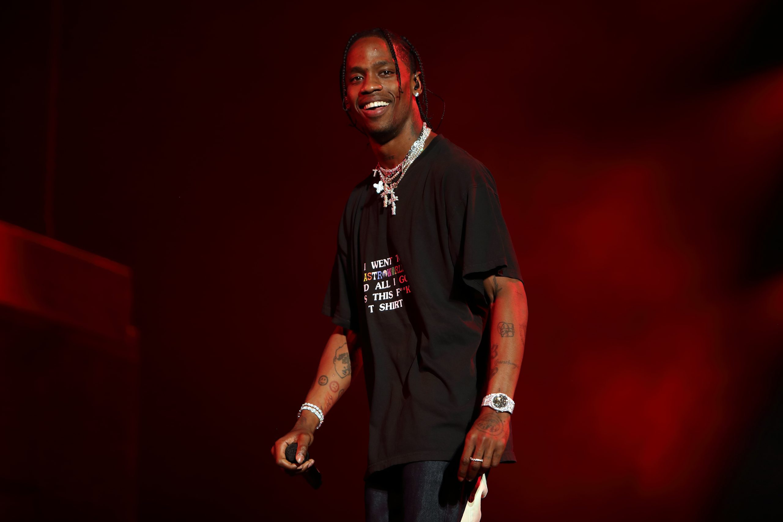 Travis Scott's Blue Hair: The Meaning Behind the Color - wide 3