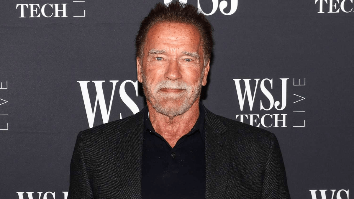 Arnold Schwarzenegger Detained At Munich Airport Over 'Incompetent ...