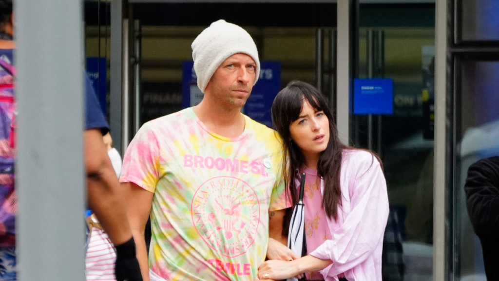 Dakota Johnson And Chris Martin Radiate Happiness On A Relaxing Mexico