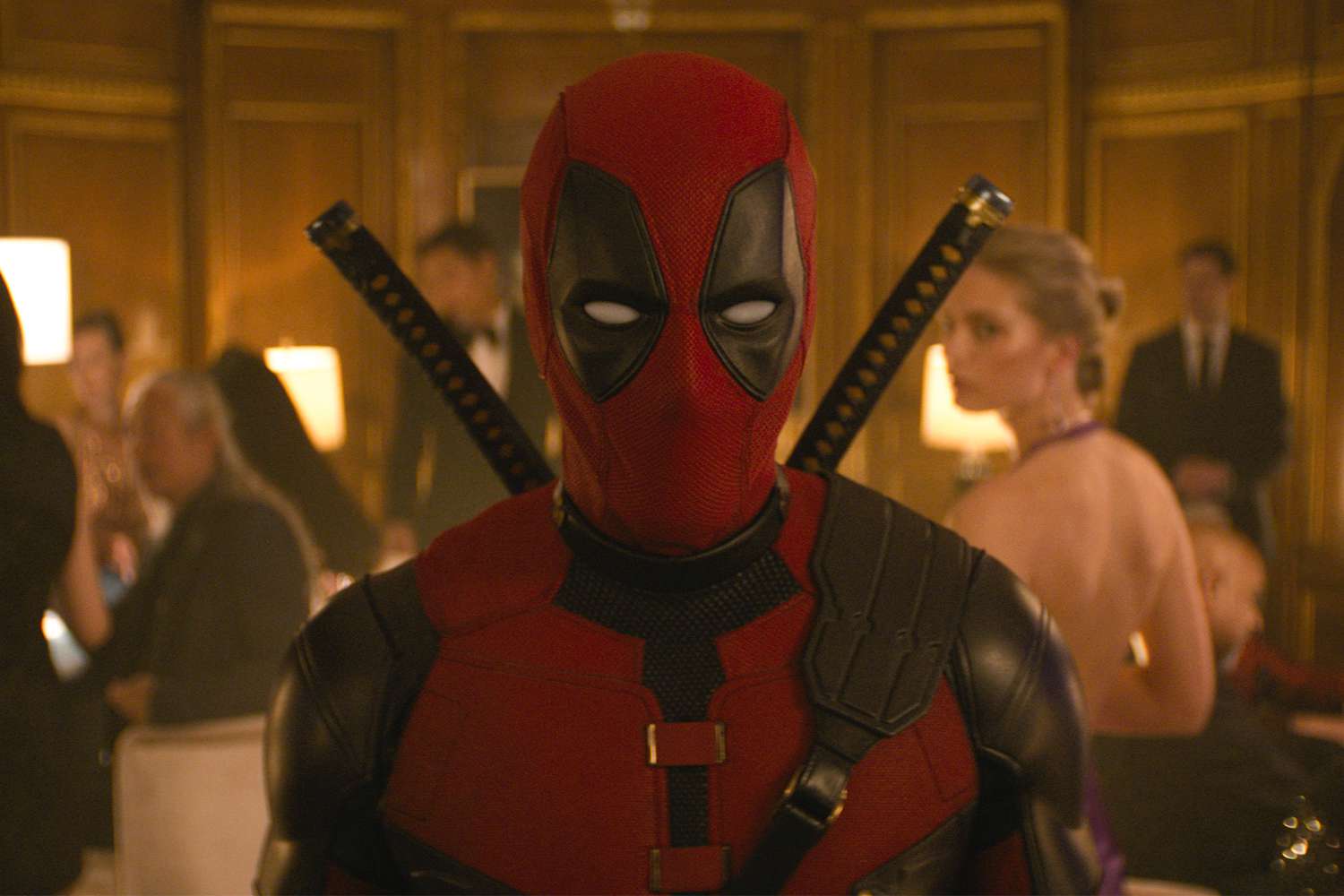 'Deadpool & Wolverine': New Clips Teased At CinemaCon - HOME