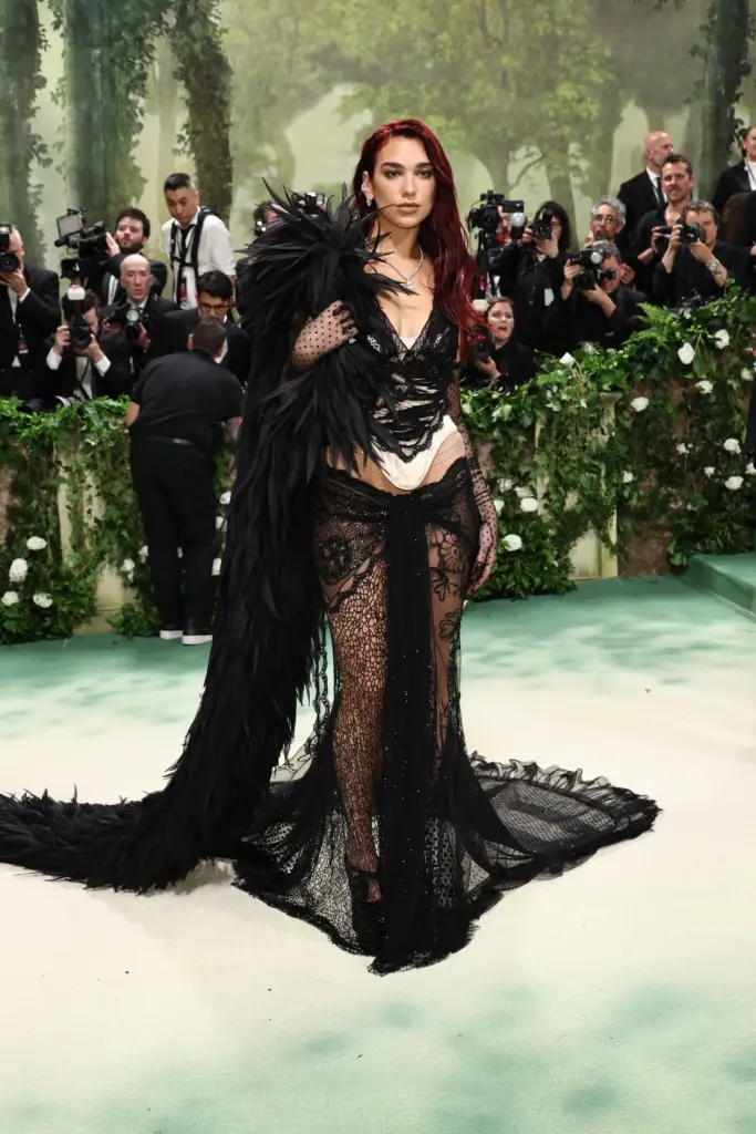 Dua Lipa Met Gala 2024