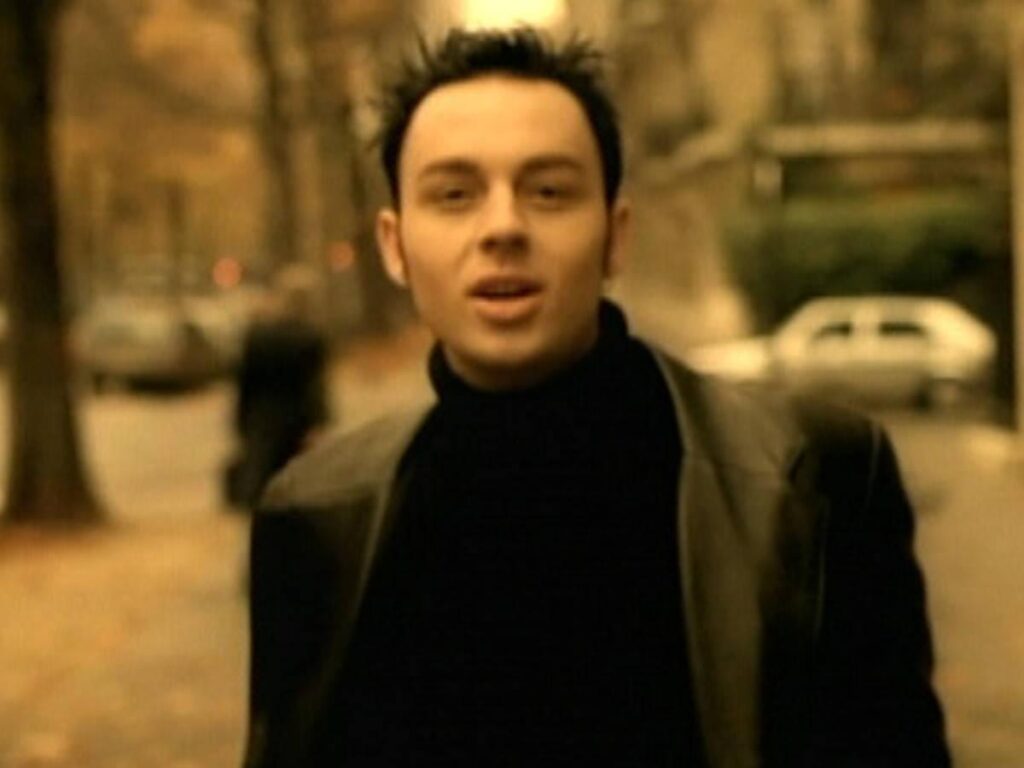 Darren Hayes--‘Truly, Madly, Deeply’ by Savage Garden music video scene