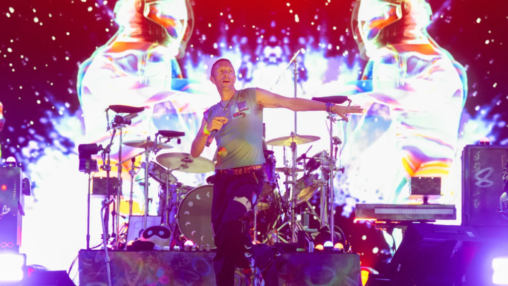 Coldplay Premieres New Song 'Good Feelings' Live in Rome