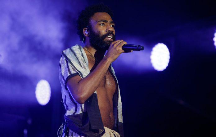 Donald Glover PERFORMING ON STAGE