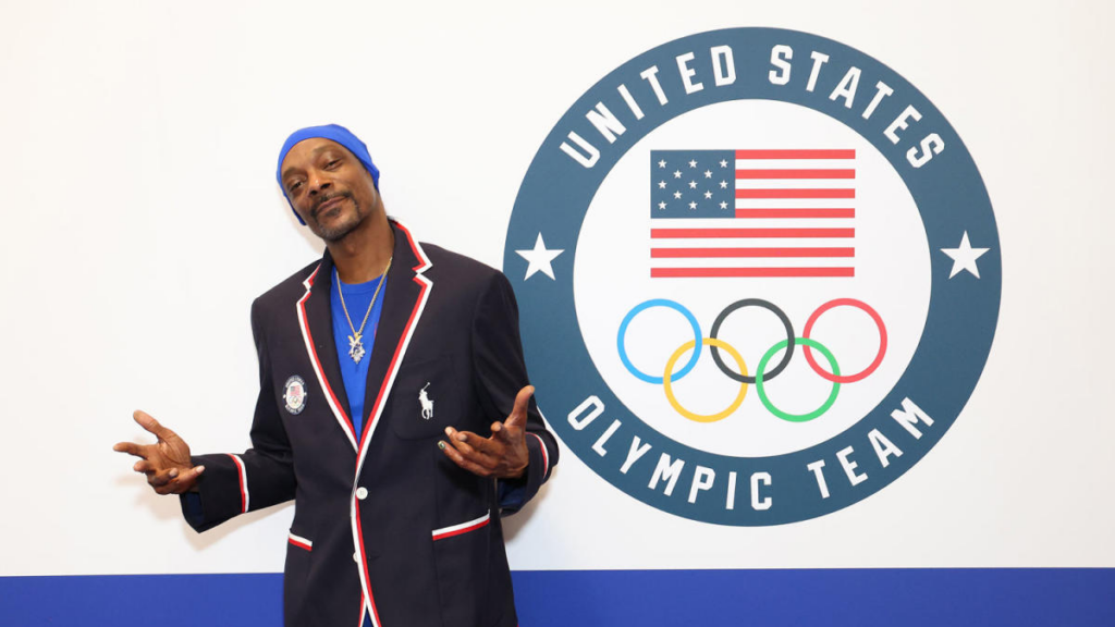 Snoop Dogg to Bear Olympic Torch for Final Leg in France