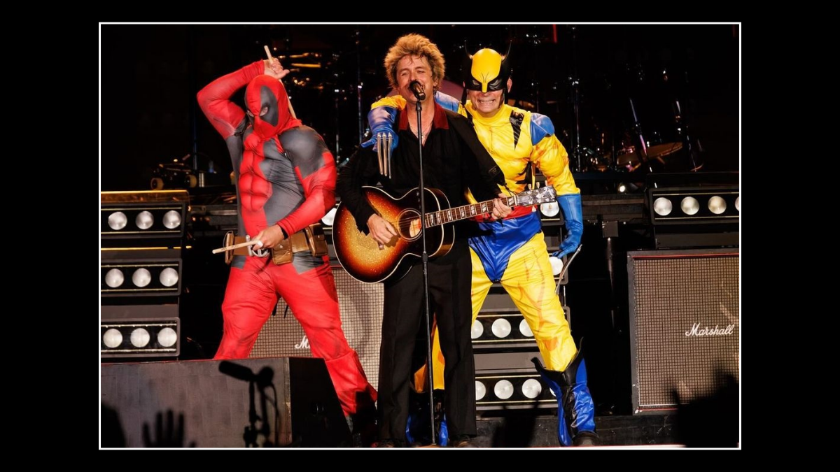 Green Day Rocks Citi Field in Deadpool and Wolverine Costumes